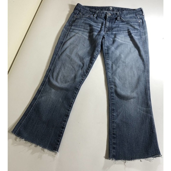 7 For All Mankind "A" Pocket Cropped Cutoff Capri Jeans Distressed Size 27 - Picture 1 of 12